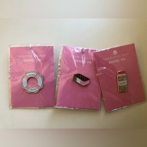 Museum of Ice Cream - Enamel pins (vintage)